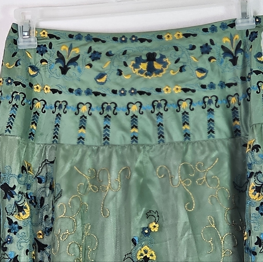 Ebène by Patrick Assuline Green Embroidered Midi Skirt Women’s Size 2 NWT
